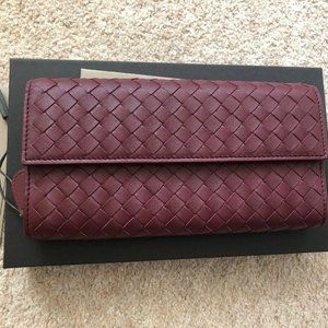 Bottega Veneta’s Women’s Intrecciato Wallet
